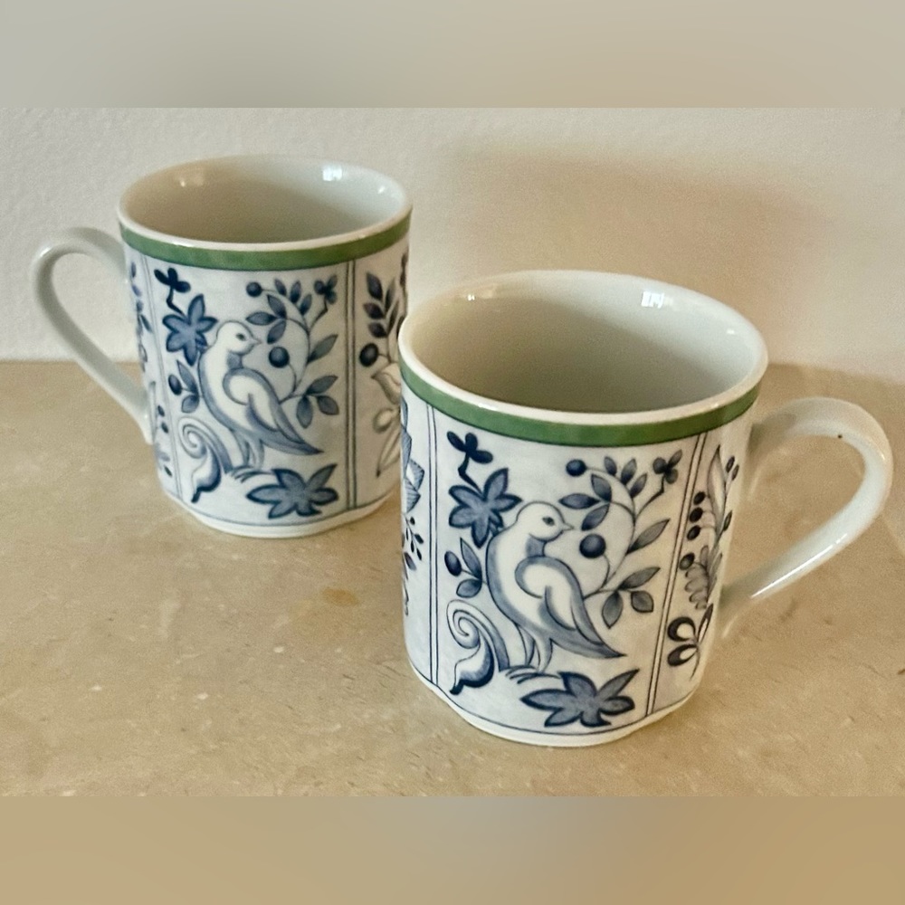 2 Villeroy and Boch Cordoba Mugs. Like new - Picture 7 of 7